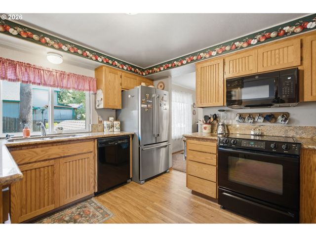 16216 Sw 104TH Ave, Portland, OR 97224