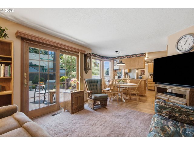 16216 Sw 104TH Ave, Portland, OR 97224