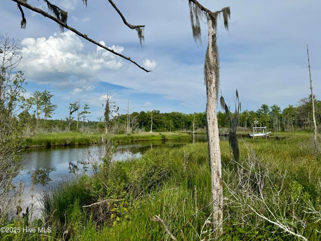 263 Treasure Point Road, Bath, NC 27808