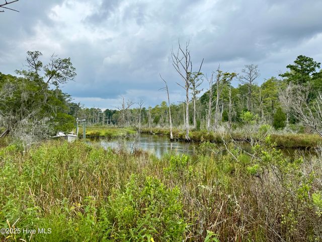 263 Treasure Point Road, Bath, NC 27808