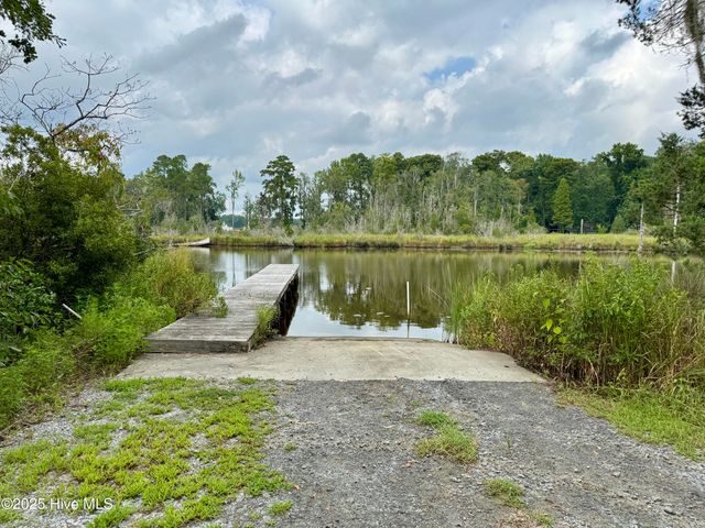 263 Treasure Point Road, Bath, NC 27808