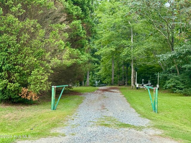 263 Treasure Point Road, Bath, NC 27808