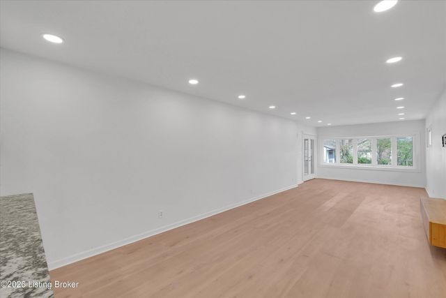 2345 Sycamore Ave, Louisville, KY 40206