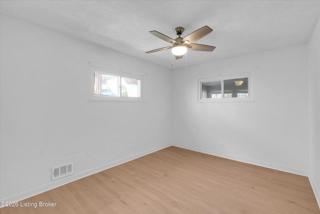 2345 Sycamore Ave, Louisville, KY 40206