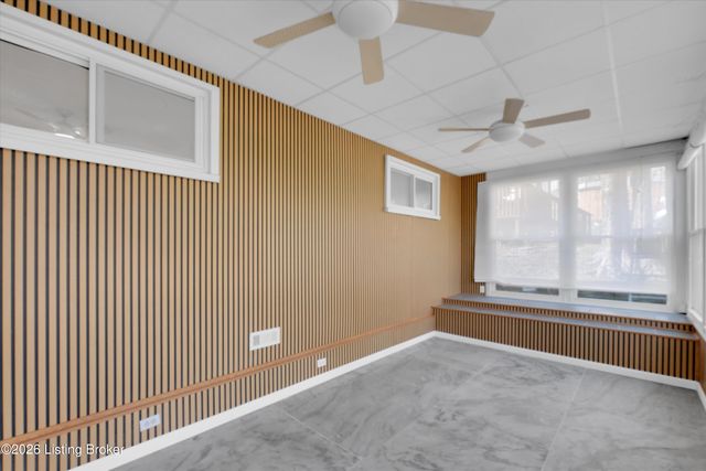 2345 Sycamore Ave, Louisville, KY 40206