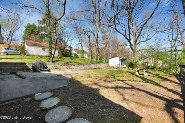 2345 Sycamore Ave, Louisville, KY 40206