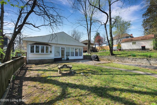 2345 Sycamore Ave, Louisville, KY 40206