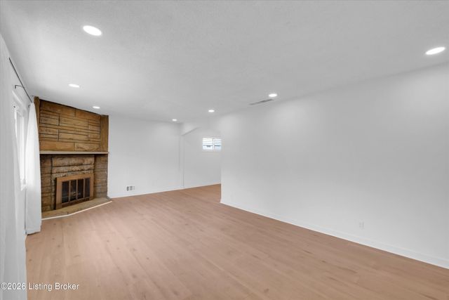 2345 Sycamore Ave, Louisville, KY 40206