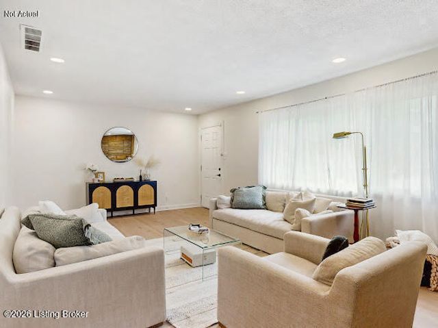 2345 Sycamore Ave, Louisville, KY 40206