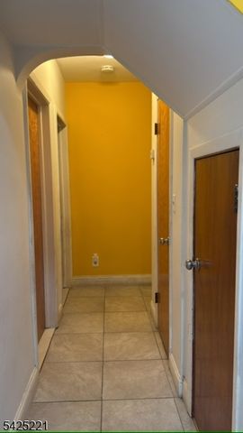 1777 Springtown Rd, Alpha Boro, NJ 08865