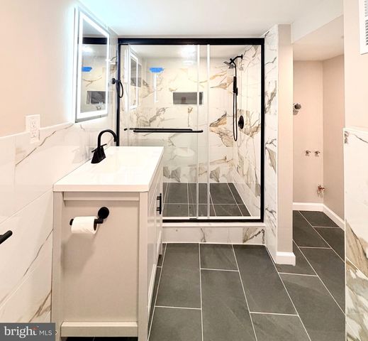 2745 S 71ST ST, Philadelphia, PA 19153