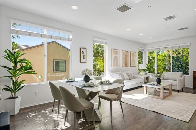 422 W Route 66 83, Glendora, CA 91740