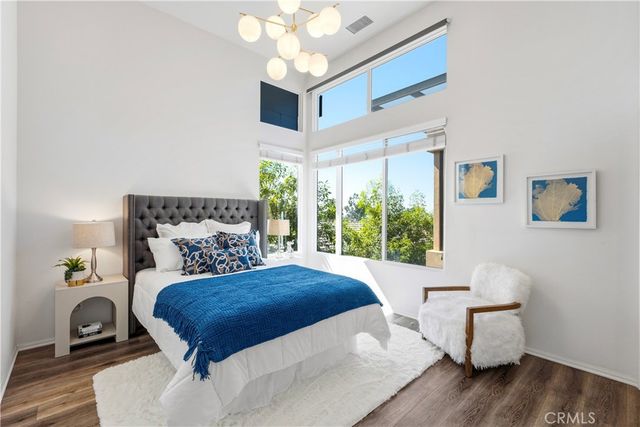 422 W Route 66 83, Glendora, CA 91740