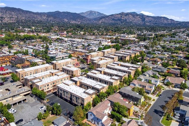 422 W Route 66 83, Glendora, CA 91740