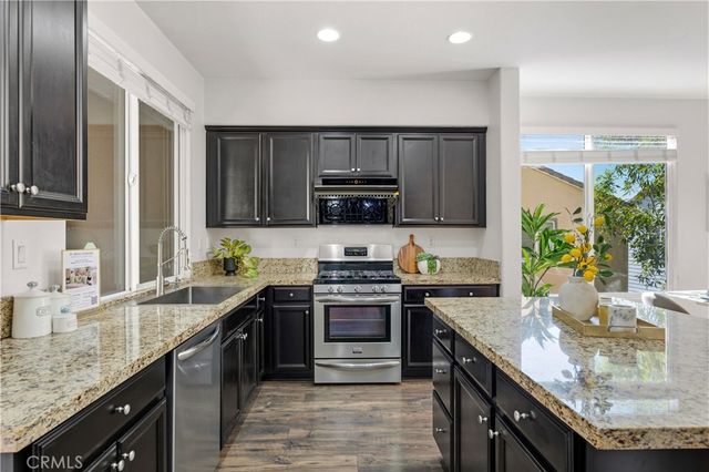 422 W Route 66 83, Glendora, CA 91740