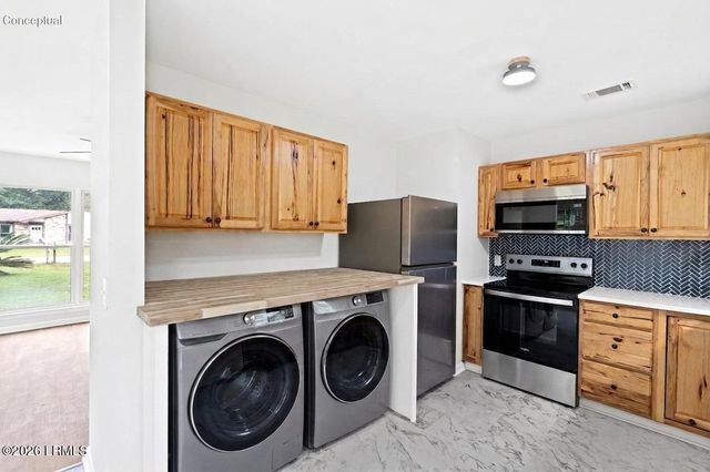 3098 Clydesdale Circle, Beaufort, SC 29906