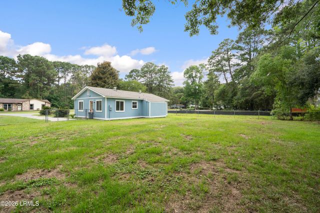3098 Clydesdale Circle, Beaufort, SC 29906