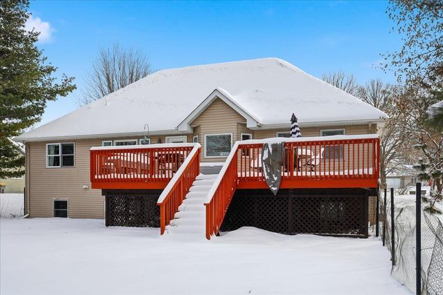 1550 Dutch Heritage Lane, Baldwin, WI 54002