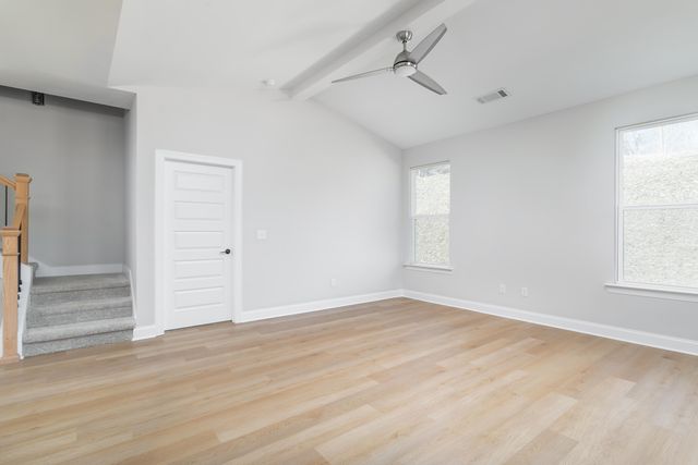 360 Fernshade Lane 360, Hixson, TN 37343