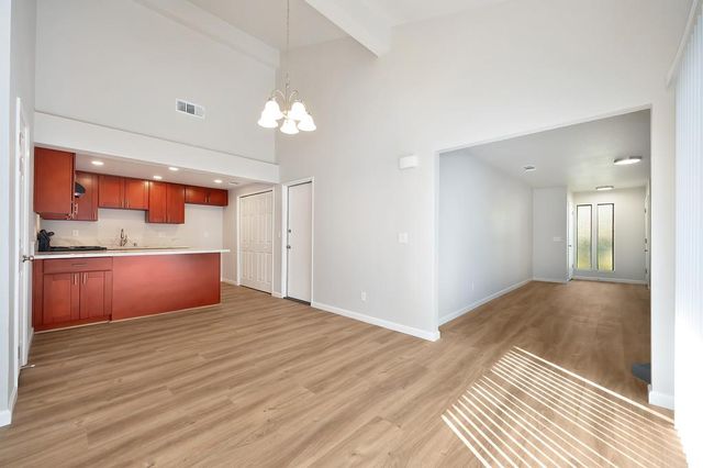 8754 Mellowdawn Way, Orangevale, CA 95662