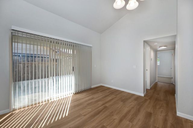 8754 Mellowdawn Way, Orangevale, CA 95662