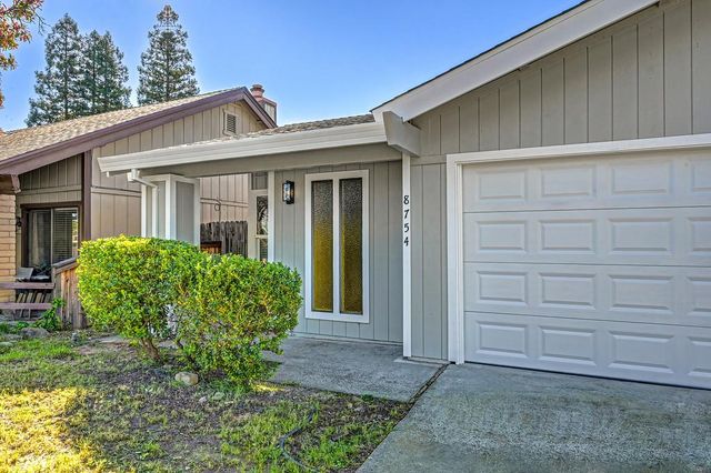 8754 Mellowdawn Way, Orangevale, CA 95662