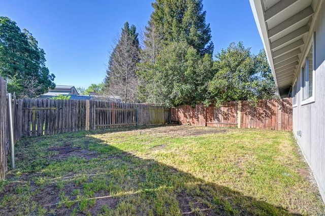 8754 Mellowdawn Way, Orangevale, CA 95662