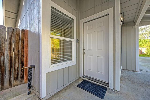 8754 Mellowdawn Way, Orangevale, CA 95662