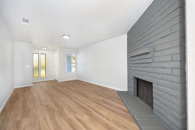 8754 Mellowdawn Way, Orangevale, CA 95662