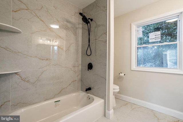 29 OVERBROOK AVE, Maple Shade, NJ 08052