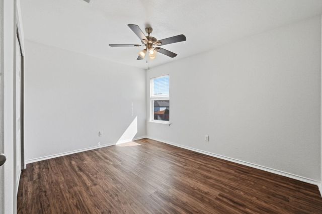 5325 Mathra DR, Del Valle, TX 78617