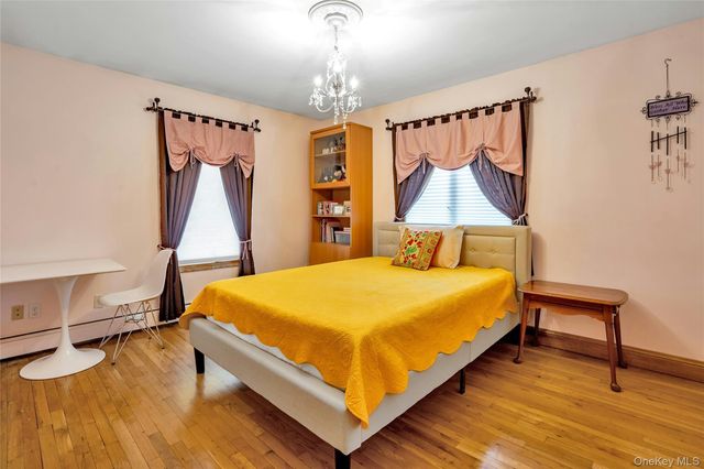 69 Churchill Lane, Smithtown, NY 11787