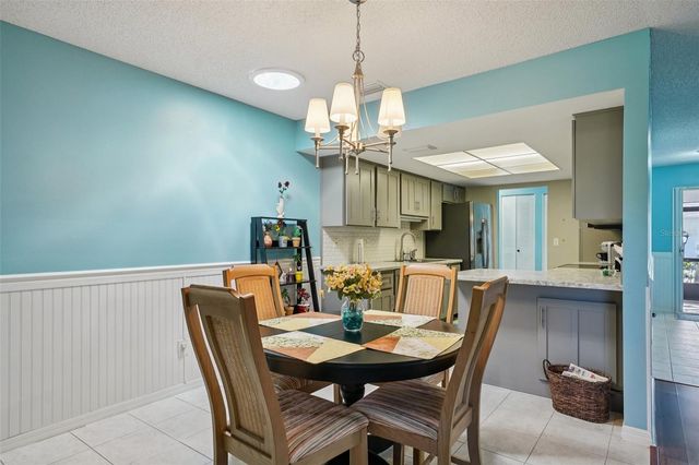 2003 HALIDOM WAY, Sun City Center, FL 33573