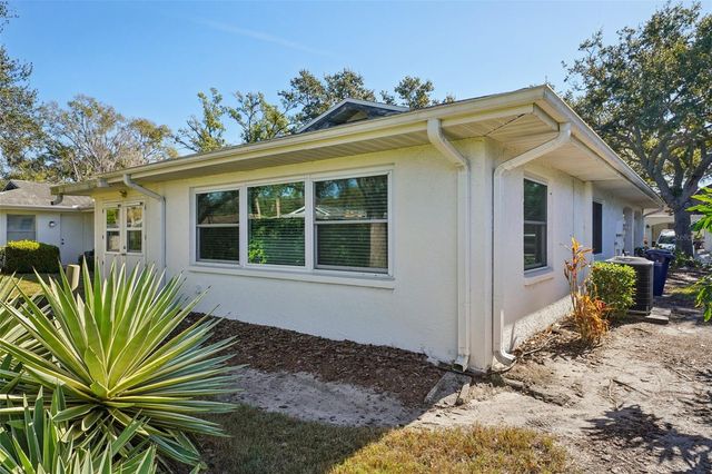 2003 HALIDOM WAY, Sun City Center, FL 33573