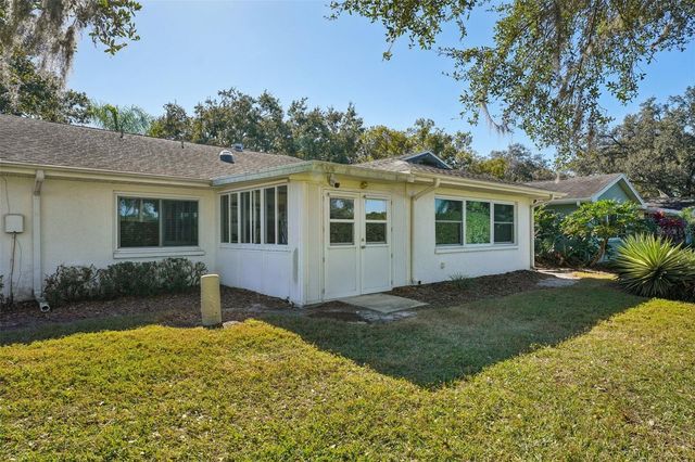 2003 HALIDOM WAY, Sun City Center, FL 33573