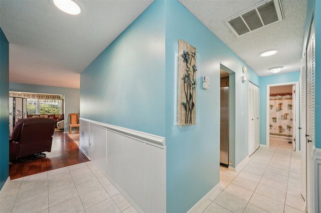 2003 HALIDOM WAY, Sun City Center, FL 33573