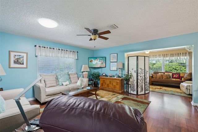 2003 HALIDOM WAY, Sun City Center, FL 33573