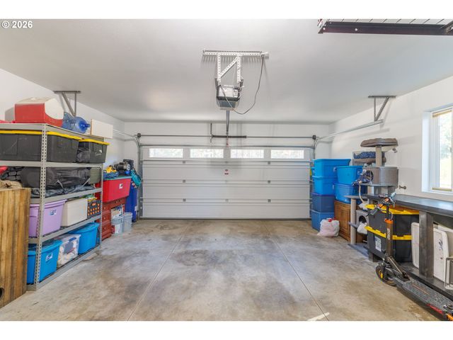17450 MEADOW Way, Bend, OR 97707