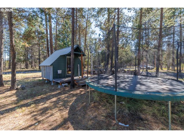 17450 MEADOW Way, Bend, OR 97707