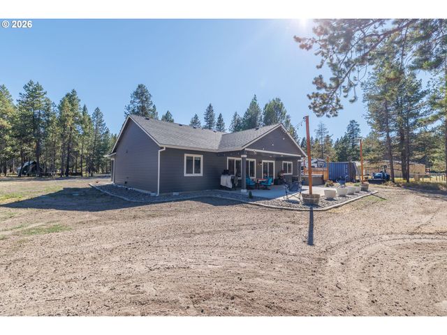 17450 MEADOW Way, Bend, OR 97707
