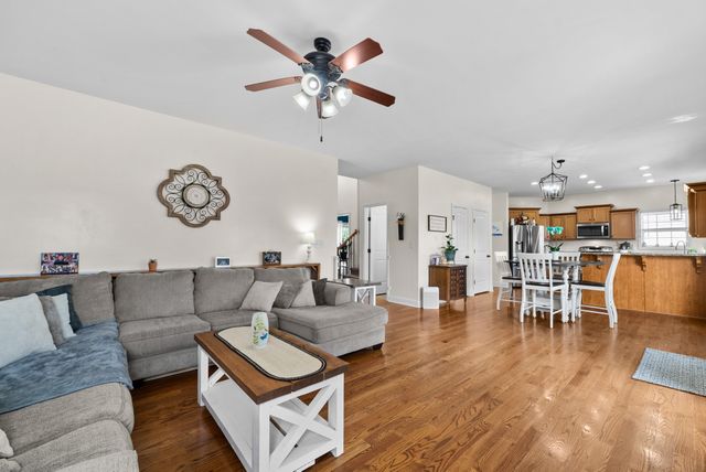 3389 Franklin Meadows Way, Clarksville, TN 37042