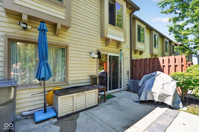 9209 Sea Pine Lane, Indianapolis, IN 46250