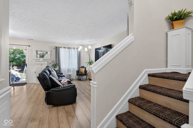 9209 Sea Pine Lane, Indianapolis, IN 46250