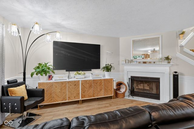 9209 Sea Pine Lane, Indianapolis, IN 46250