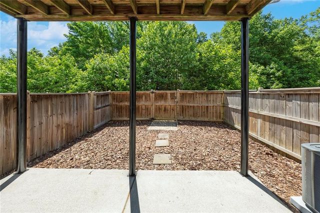 221 Balaban Circle, Woodstock, GA 30188