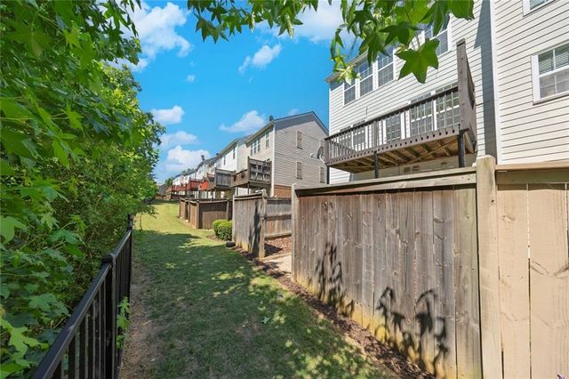 221 Balaban Circle, Woodstock, GA 30188