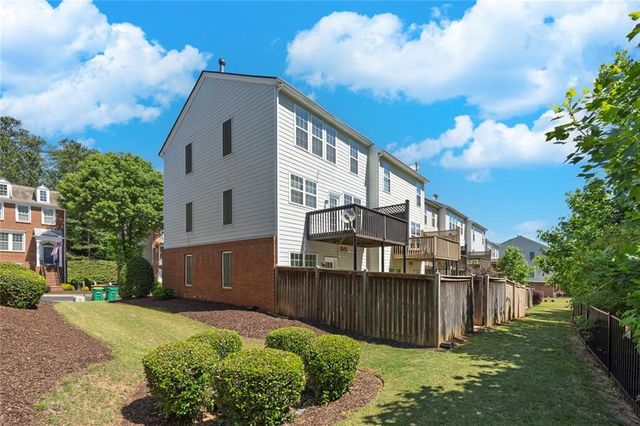 221 Balaban Circle, Woodstock, GA 30188