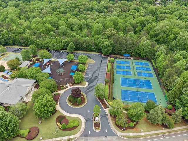 221 Balaban Circle, Woodstock, GA 30188