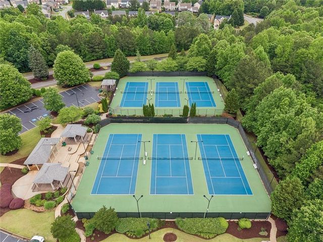 221 Balaban Circle, Woodstock, GA 30188
