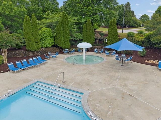 221 Balaban Circle, Woodstock, GA 30188